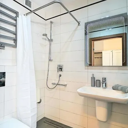 Lägenhet Apartament Every Sky Lesny Dom 18a-19 *